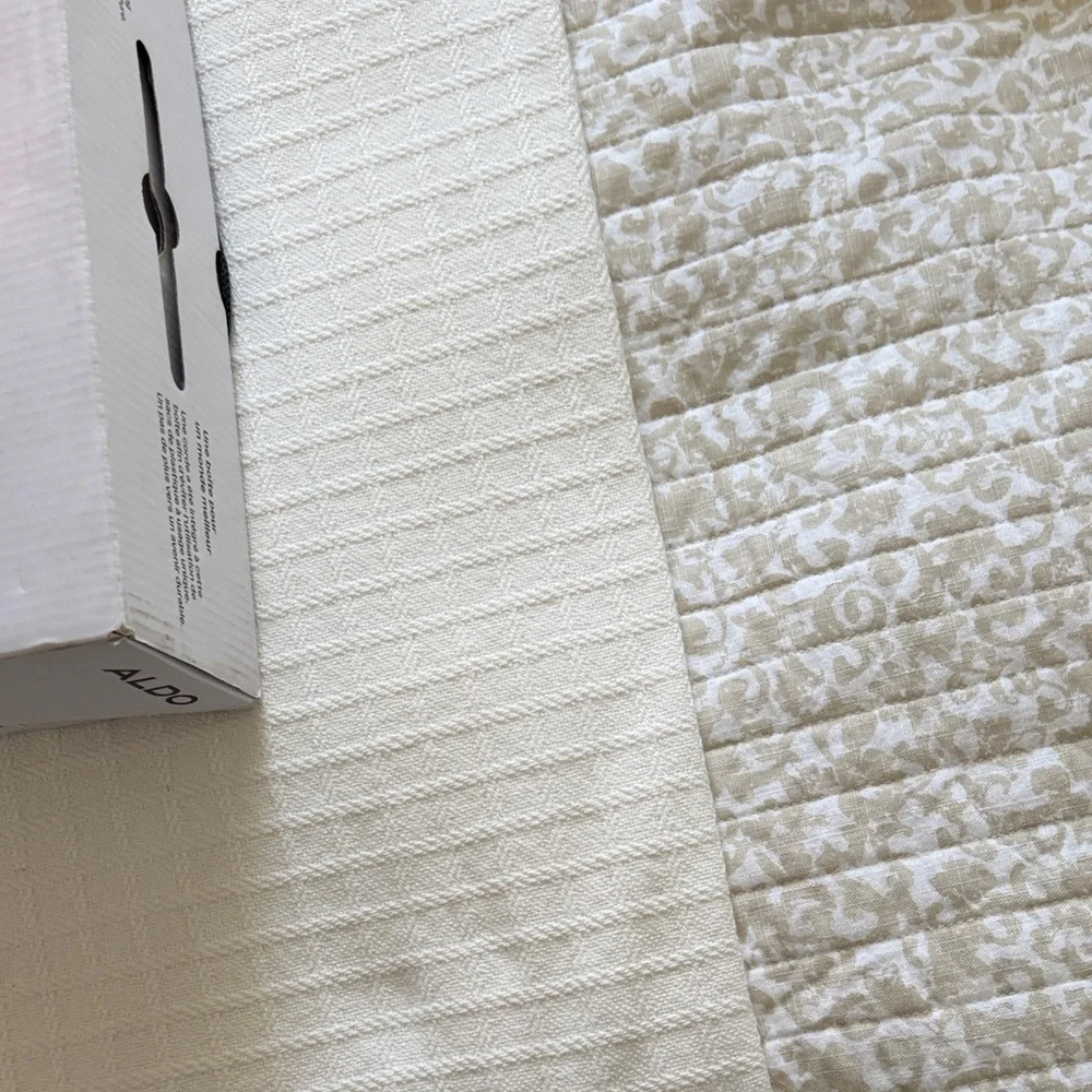 NWT Aldo Cassilia Translucent Orange Square-Toe Slide Sandals - Picture 3 of 4